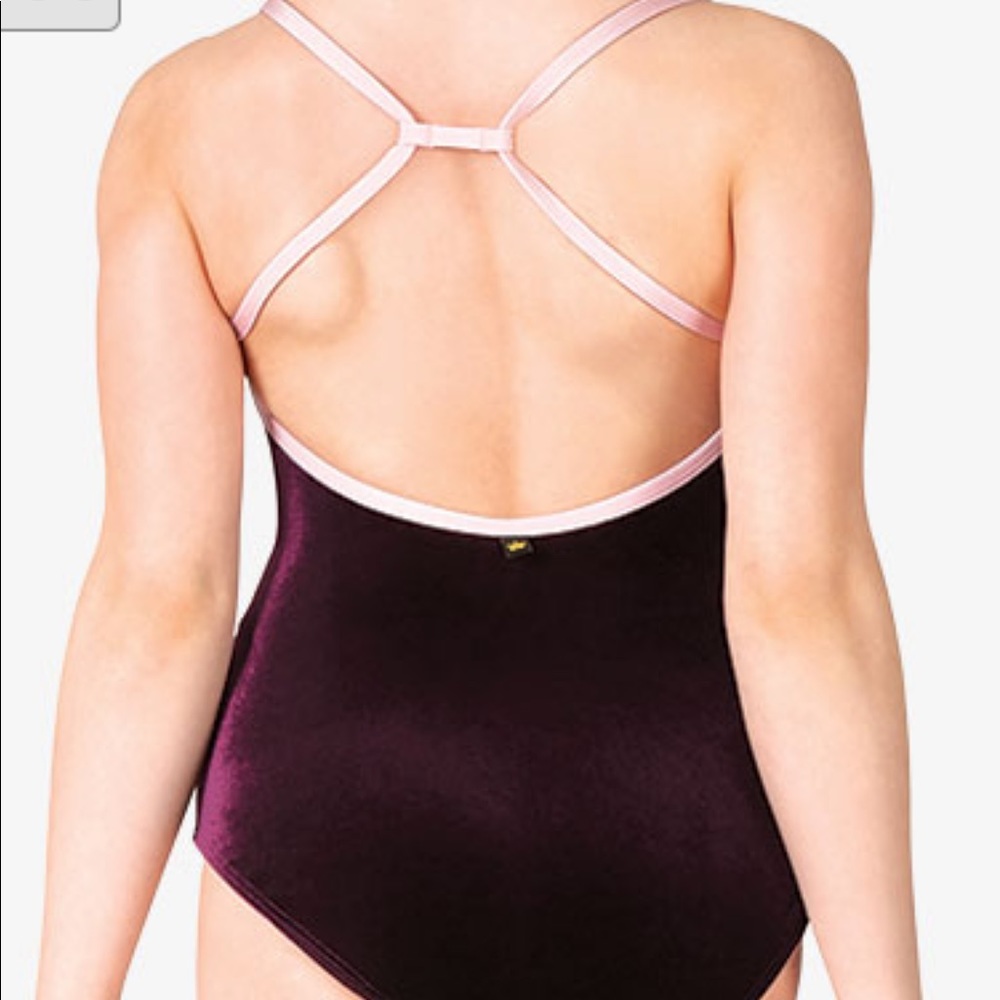 Mariia Crown Alina velvet leotard